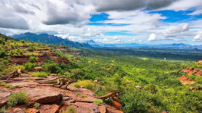 Paisaje diverso con fósiles y montañas